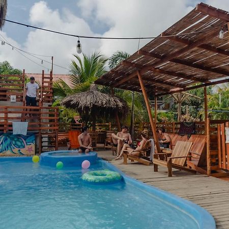 El Zoo Hostel, Bar&Pool Palomino Exterior foto