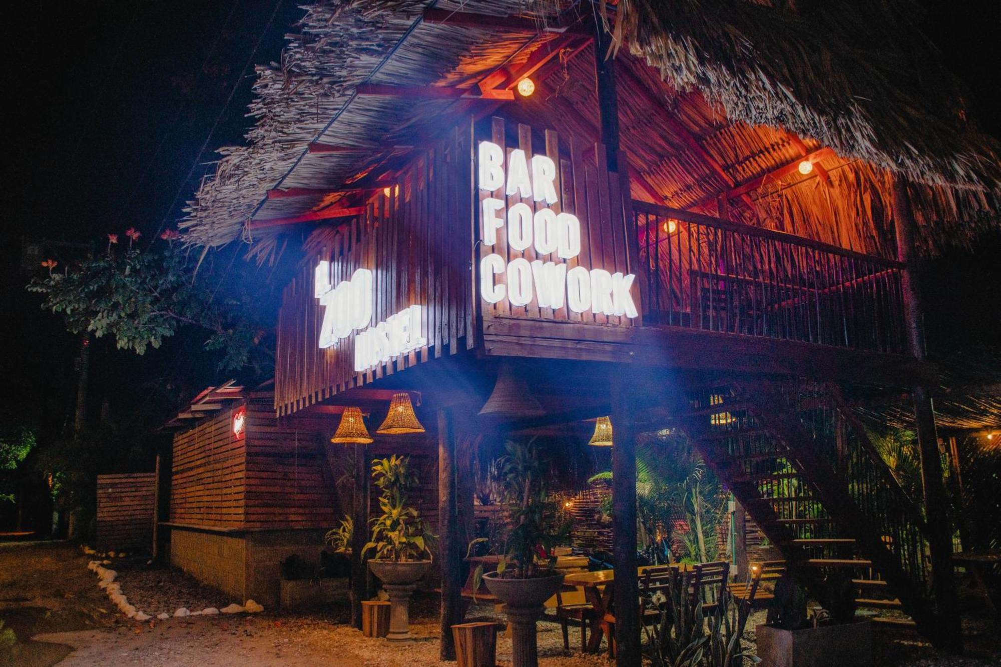 El Zoo Hostel, Bar&Pool Palomino Exterior foto